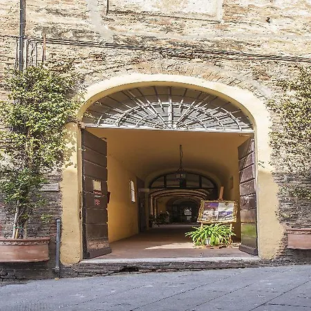 酒店 洋红寺院酒店