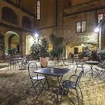 Il Chiostro Del Carmine 4*