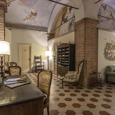 Il Chiostro Del Carmine 4* Sienne