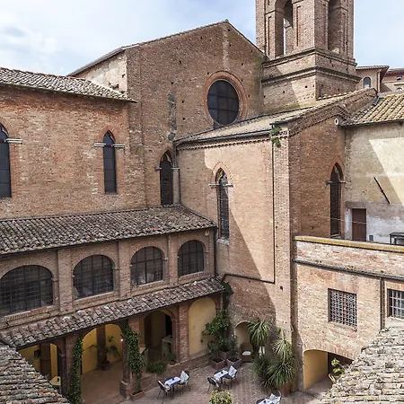 Il Chiostro Del Carmine 4*