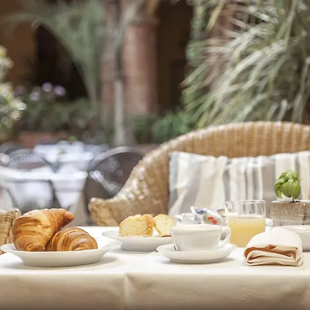 Hotel Il Chiostro Del Carmine Siena