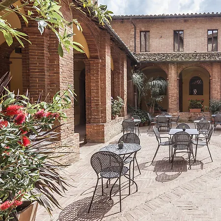 Hotel Il Chiostro Del Carmine Siena