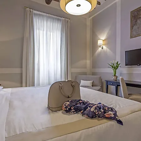 Il Chiostro Del Carmine Hotel