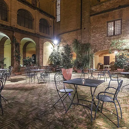 Il Chiostro Del Carmine Hotel 4*