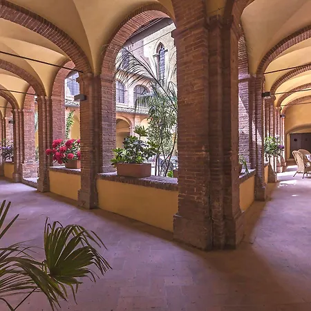 Hotel Il Chiostro Del Carmine Sienne