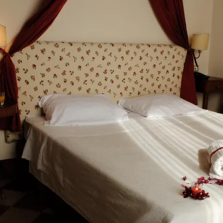 Il Chiostro Del Carmine Hotel