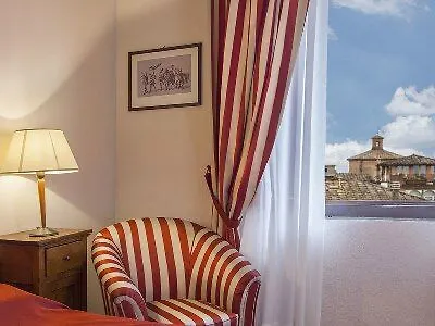 Hotel Il Chiostro Del Carmine 4*