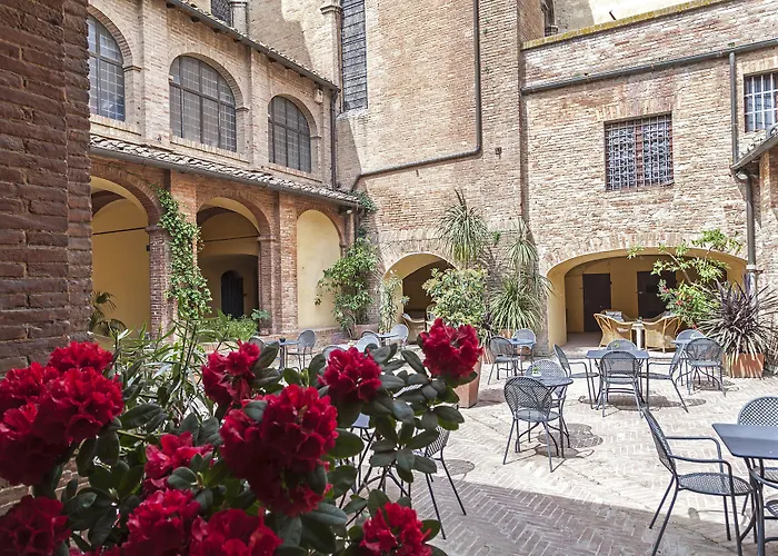 Il Chiostro Del Carmine Hotel Siena