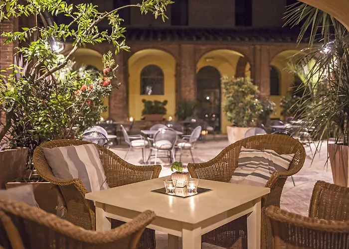 Il Chiostro Del Carmine Hotel Siena