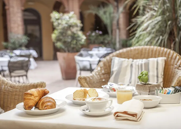 Il Chiostro Del Carmine Hotel 4*