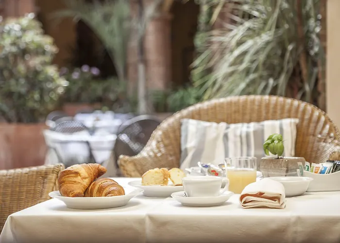 酒店 洋红寺院酒店 锡耶纳