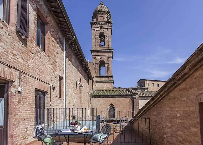 Il Chiostro Del Carmine 4*