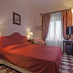 Il Chiostro Del Carmine Hotel