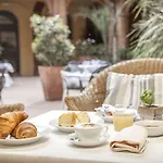 Il Chiostro Del Carmine Hotel 4*