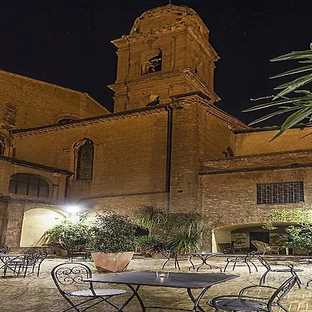 Hotel Il Chiostro Del Carmine