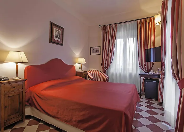 Il Chiostro Del Carmine Hotel