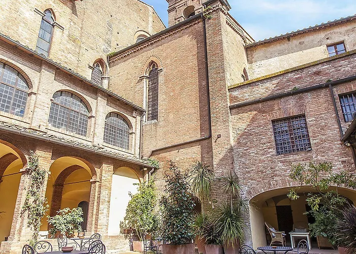 Il Chiostro Del Carmine Hotel 4*