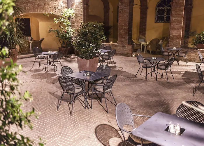 Hotel Il Chiostro Del Carmine